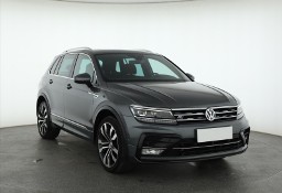 Volkswagen Tiguan , Salon Polska, Serwis ASO, 240 KM, DSG, Navi, Klimatronic,