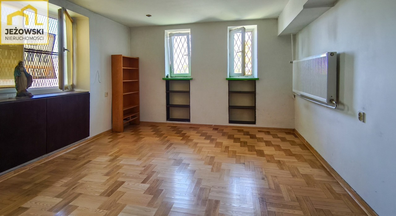 biuro na sprzedaż