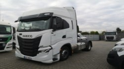 Iveco s-way