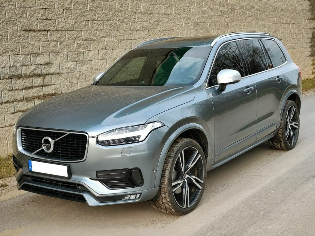 Volvo XC90 V