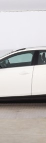 Volvo V40 II V40 Cross Country , Automat, Navi, Klimatronic, Tempomat, Parktronic-4