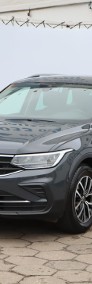 Volkswagen Tiguan , Salon Polska, 1. Właściciel, Serwis ASO, DSG, Klimatronic,-3