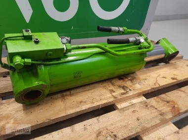 Merlo .... TF {Cylinder hydrauliczny poziomowania łyżki}-1