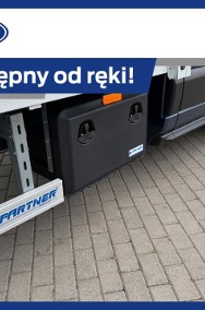 Ford Transit VIII TREND Skrzynia aluminiowa 4,2 x 2,2 x 0,4-2