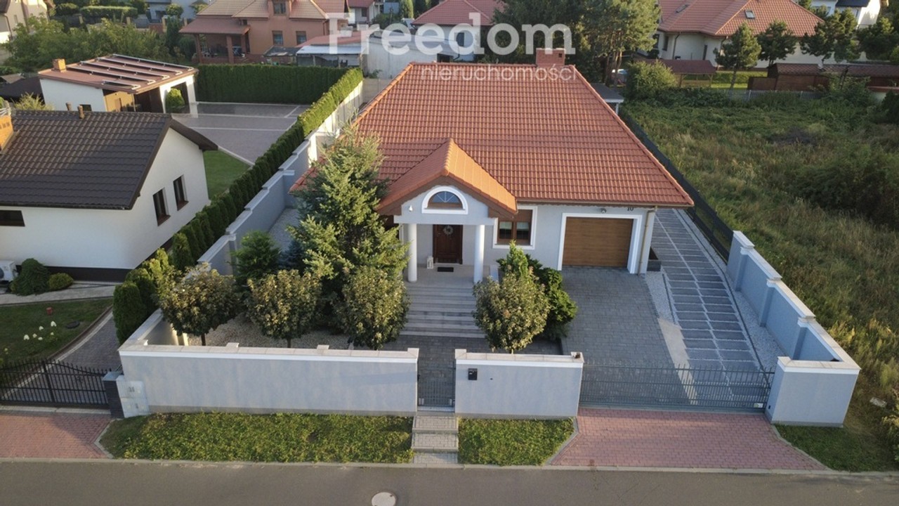 Dom na sprzedaż, 7 pokoi, 197 m², Turek