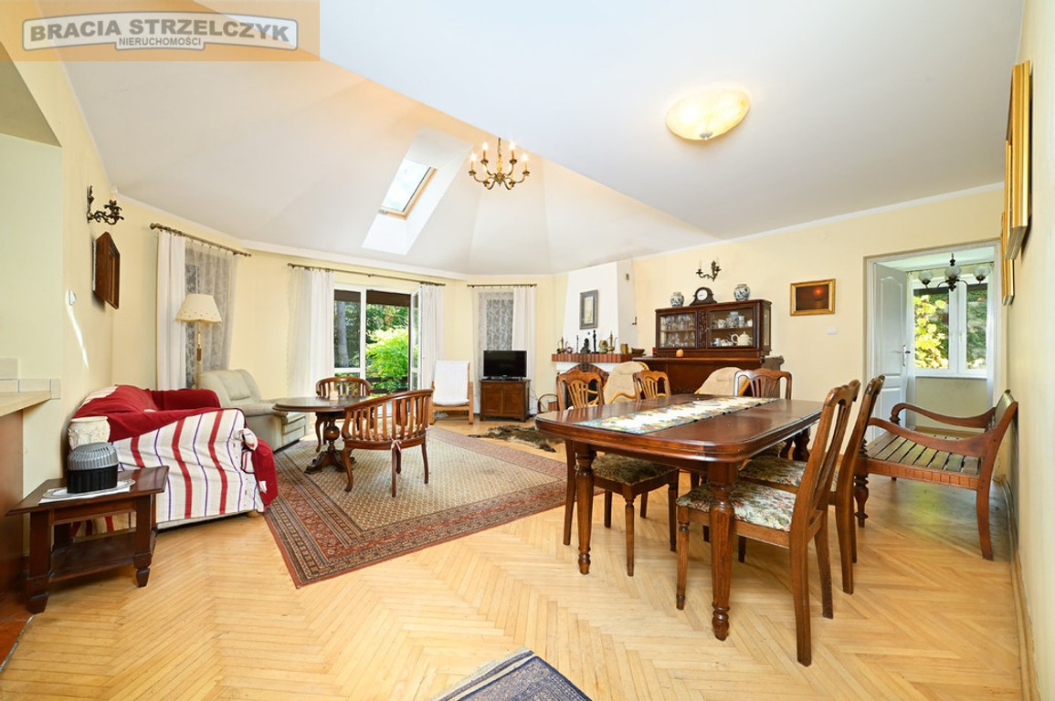 Dom na sprzedaż, 4 pokoje, 183 m², Żabia Wola