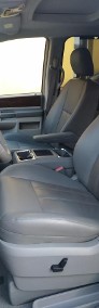 Chrysler Town & Country V 4,0l LIMITED, DVD, obrotowe fotele, 2 LCD-4