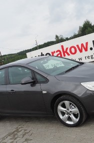 Opel Astra J-2