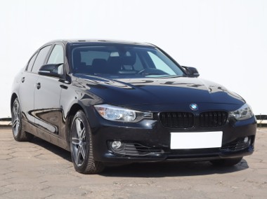 BMW SERIA 3 , Klimatronic, Parktronic, Podgrzewane siedzienia-1