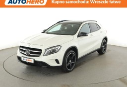 Mercedes-Benz Klasa GLA 4x4 automat full LED półskóra navi grzane fotele czujniki parkowania