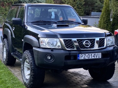 Nissan Patrol Y61 GU4   +3 komplety kół-1