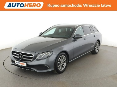 Mercedes-Benz Klasa E E200d Automat Avantgarde Navi Tempomat Grzane Fotele ParkAssist Kame-1