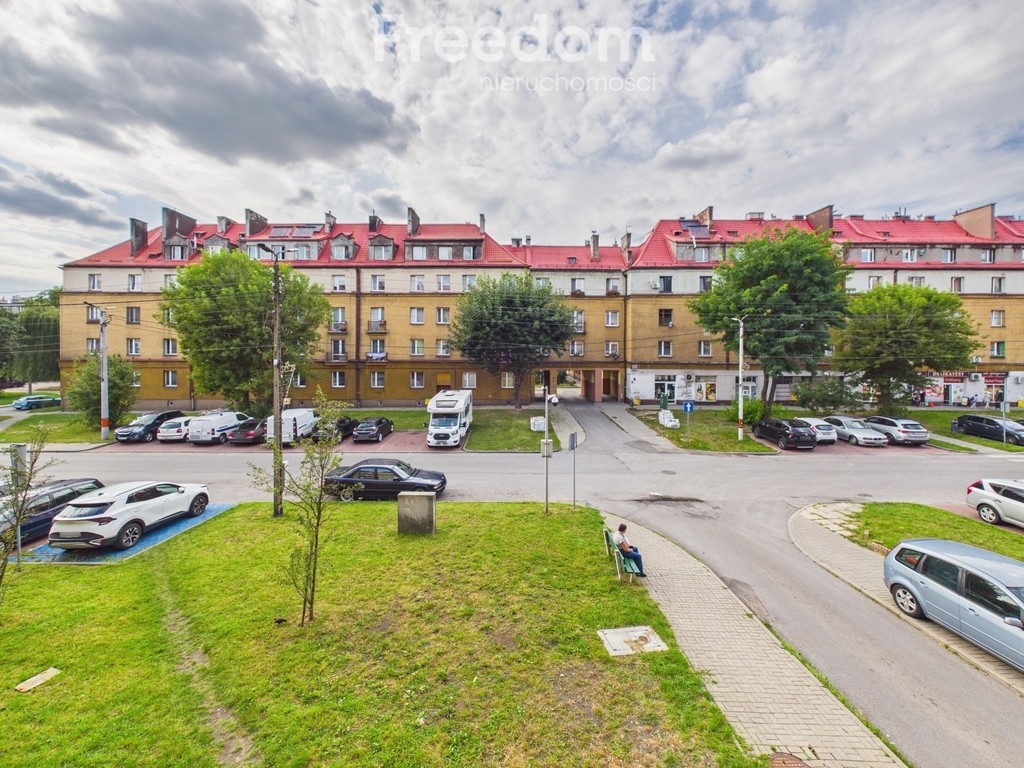 Mieszkanie 47,99 m2 do Generalnego remontu