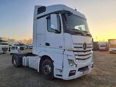 Mercedes-Benz actros-1