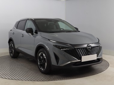 Nissan Qashqai III , 1. Właściciel, Serwis ASO, Automat, VAT 23%, Skóra, Navi,-1