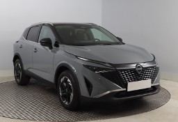 Nissan Qashqai III , 1. Właściciel, Serwis ASO, Automat, VAT 23%, Skóra, Navi,