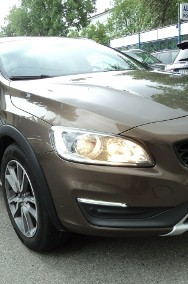 V60 Cross Country sprzedam ładne VOLVO V60 CROSS COUNTRY Z 2015R 2.0-2