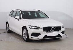 Volvo V60 II , Salon Polska, Serwis ASO, Automat, VAT 23%, Klimatronic,