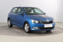 Skoda Fabia III , Salon Polska, Serwis ASO, Klima, Parktronic