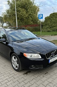 Volvo V70 III LIFTING-2.0D3-Serwisowany-Bezwypadkowy-Navi-Xenon-2xPDC-Nowy Rozrząd-2