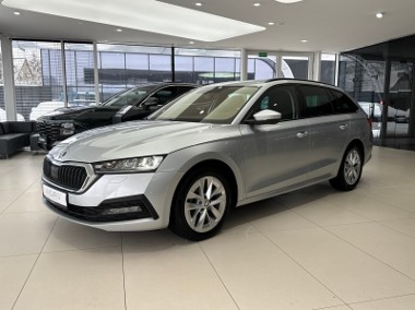Skoda Octavia IV Ambition Ambition / Kamera cofania / CarPlay/Android Auto / LED / FV-1
