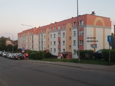 Sprzedam mieszkanie 3 pokojowe w centrum Olecka-1