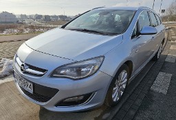 Opel Astra J 1,4 Turbo 140 KM Cosmo Navi Tempomat Skóra Serwisowany