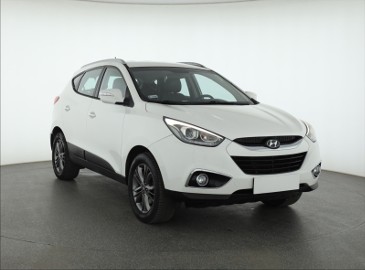Hyundai ix35 , Skóra, Klimatronic, Tempomat, Parktronic,