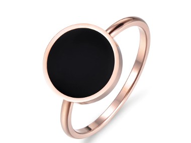 Nowy pierścionek elegancki stal szlachetna złoty kolor czarne koło celebrytka-1