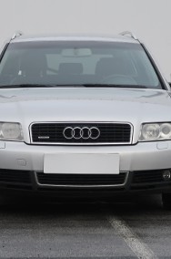 Audi A4 II (B6) , GAZ, Navi, Klimatronic, Tempomat, Podgrzewane siedzienia,-2