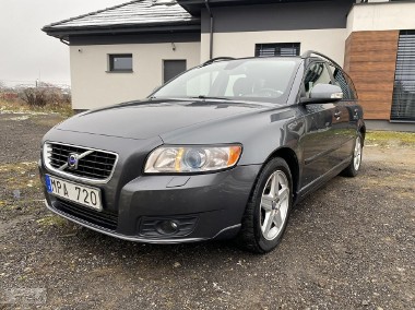 Volvo V50 II 2.0D Kinetic-1