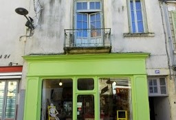 Lokal La Charité-Sur-Loire