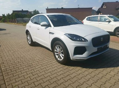 Jaguar E-Pace 2,0i 150KM AWD R-Dynamic-1