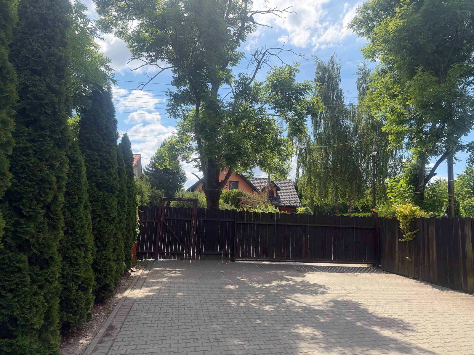 Mieszkanie 61 m² + miejsca postojowe – pohled 2