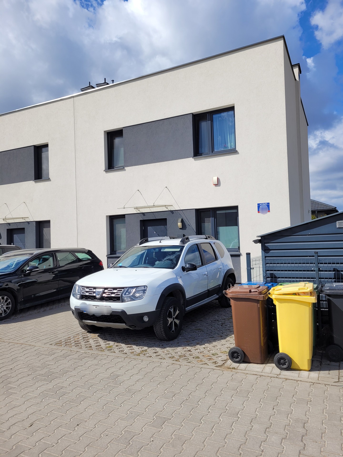 Bezpośrednio: Nowoczesny segment 96 m² | Ogród 140 m² | Fotowoltaika | Nowa Wola