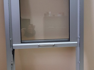 Okno aluminiowe podnoszone do góry do lokalu baru biura stołówki kuchni -1
