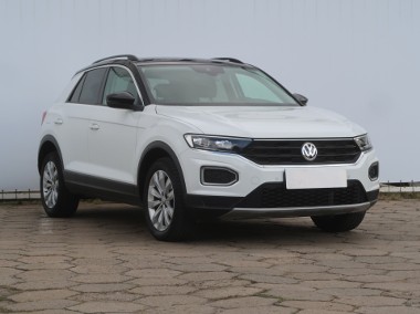 Volkswagen T-Roc , Salon Polska, 1. Właściciel, Serwis ASO, Klimatronic,-1