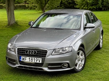 Audio A4 Limousine-1