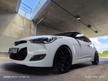 Hyundai Veloster-1