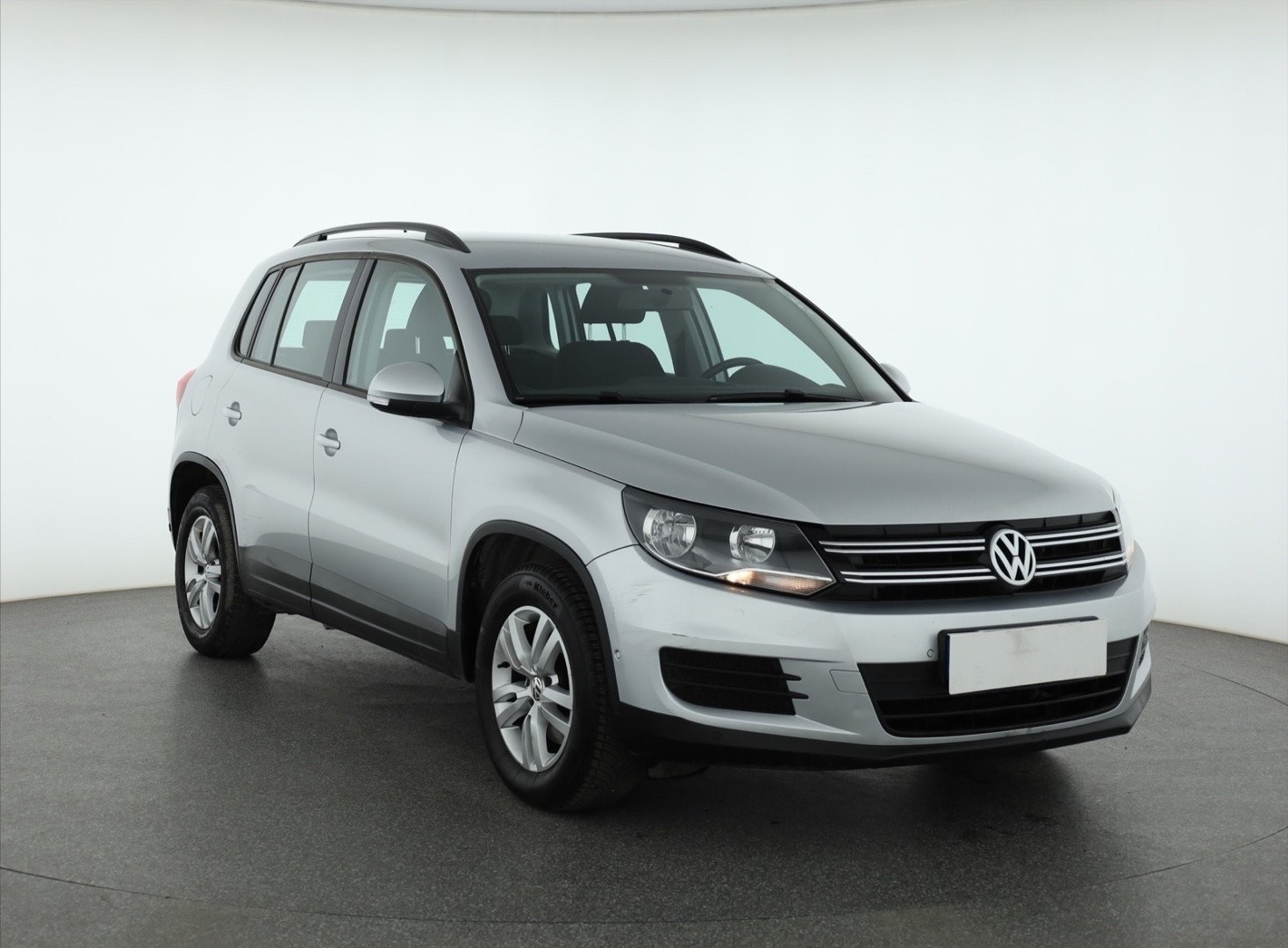 Volkswagen Tiguan , Salon Polska, Serwis ASO, Klimatronic, Parktronic