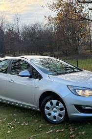Opel Astra J-2