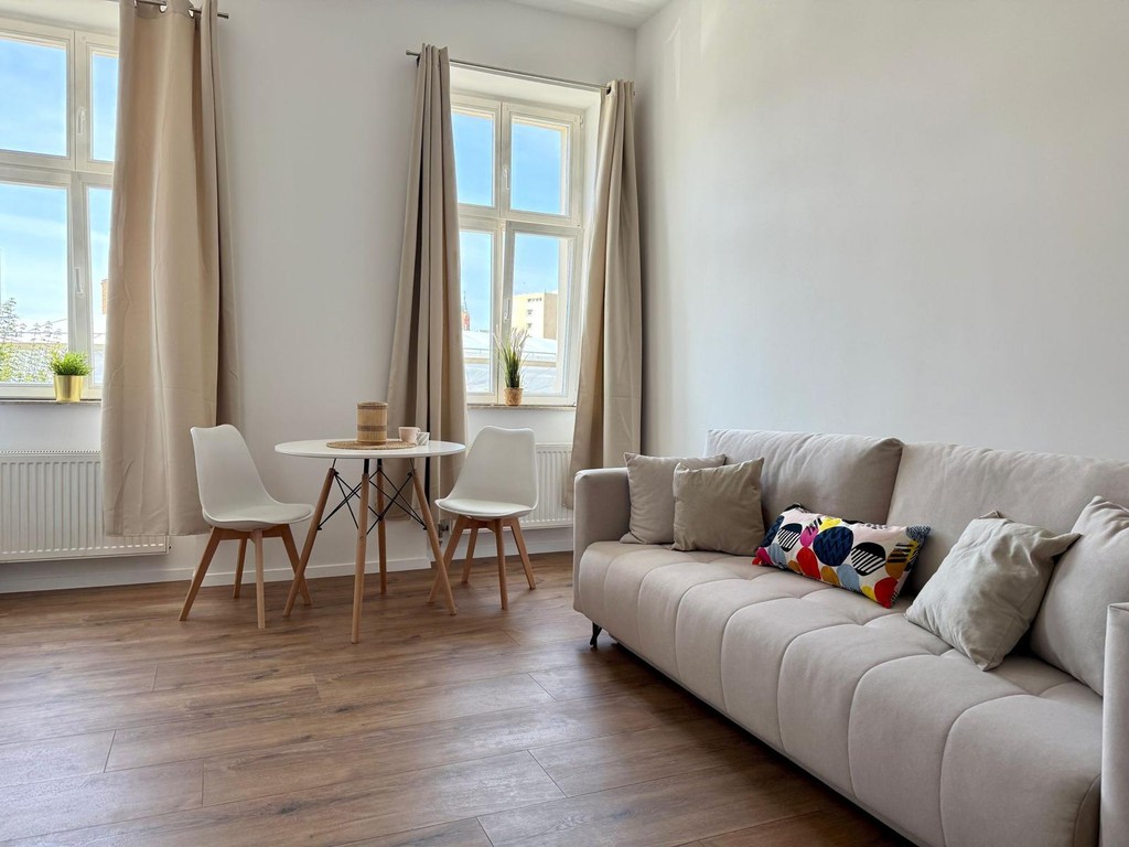 Kawalerka na wynajem, 22 m² Łazarz, Rynek Łazarski