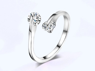 Nowy pierścionek srebrny kolor białe cyrkonie otwarty elegancki skromny-1