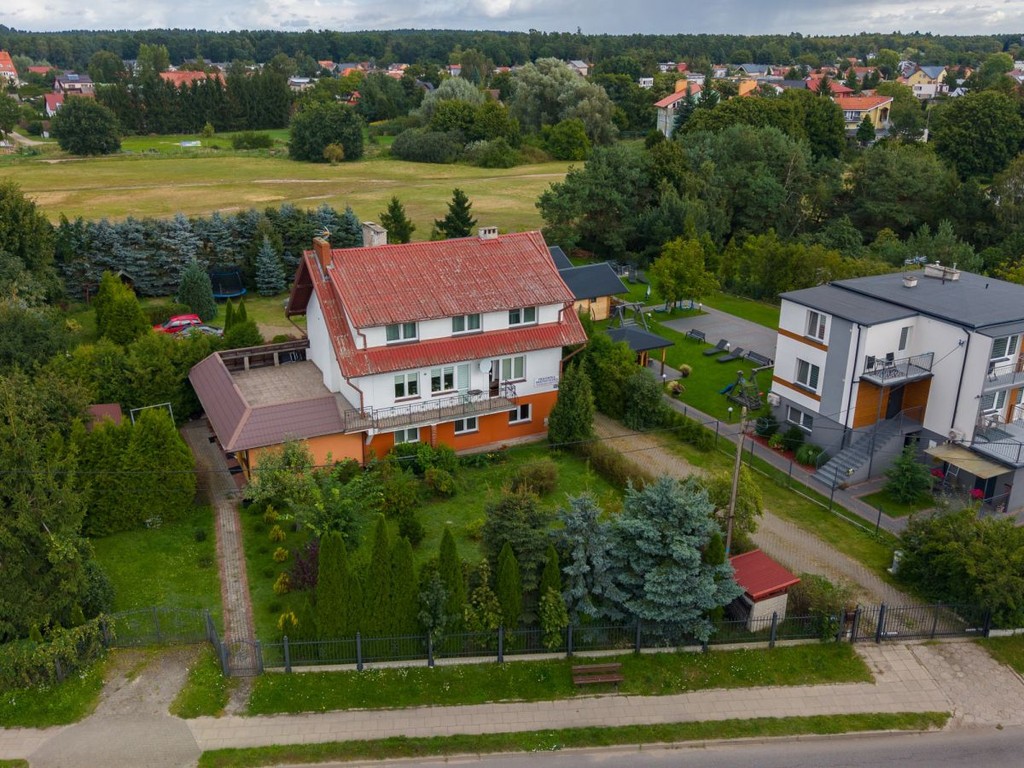 Dom na sprzedaż, 9 pokoi, 300 m², Stegna