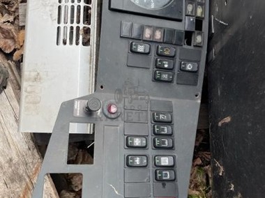 Setra deska rozdzielacz liczniki-2