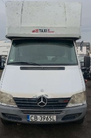 Mercedes-Benz Sprinter-2