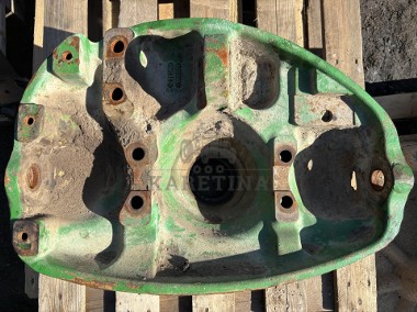 John Deere 8130 8230 8330 8530 Zwrotnica Miękka Oś Obudowa Zwrotnicy CZĘŚCI R167918-1
