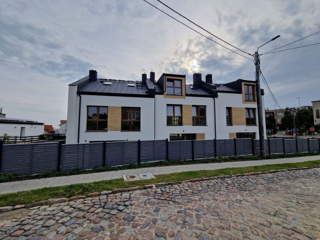 Dom jednorodzinny- blisko Centrum- cisza i spokój – pohled 2