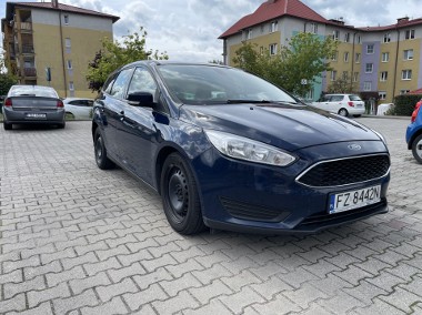 Ford Focus po wymianie rozrządu i aku, 2 komplety opon NA SPRZEDAŻ-1