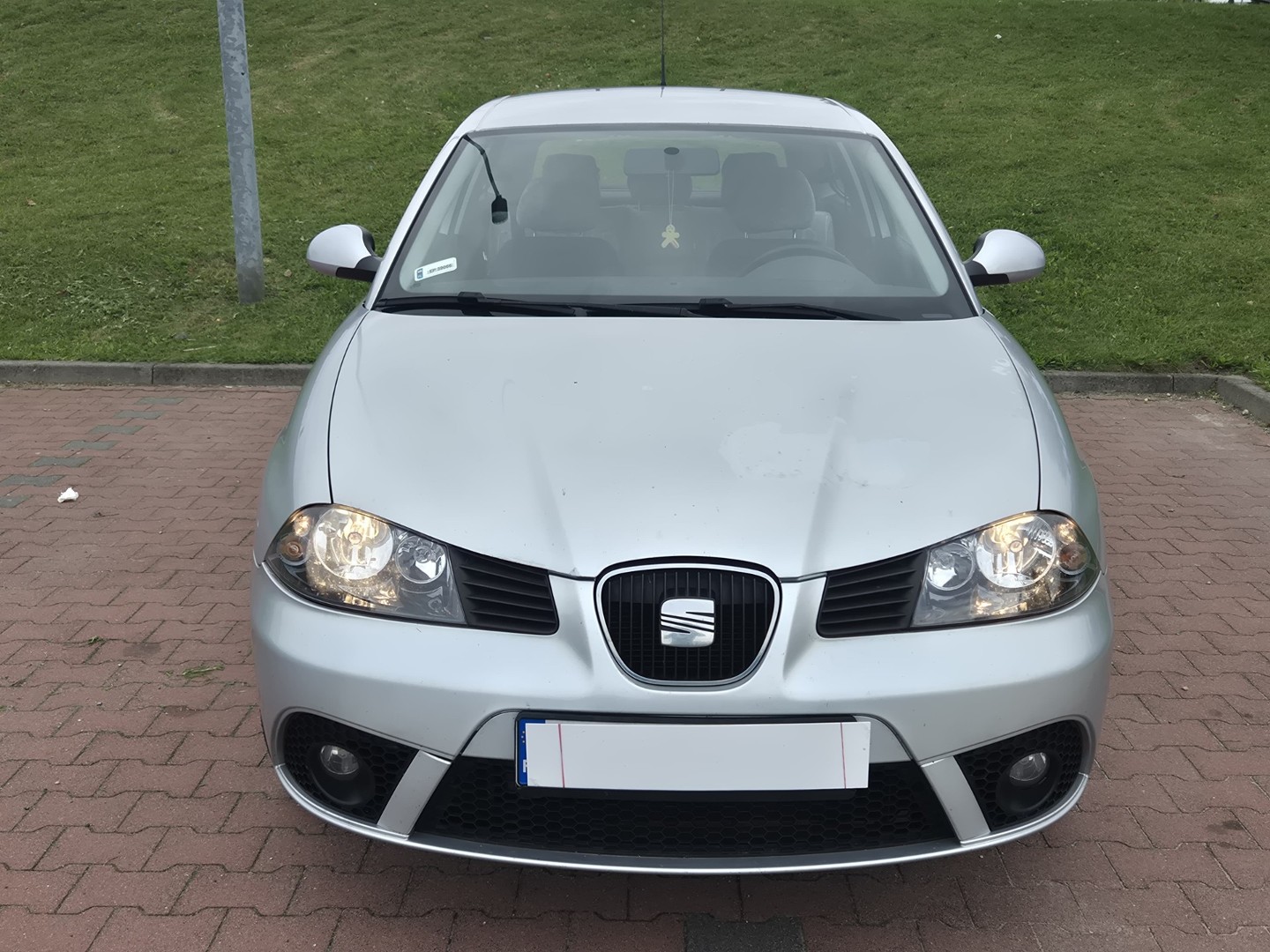 SEAT Ibiza IV 1,4i-90KM+Gaz.Klimatronik.Tempomat.Komputer.Po serwisie.2x koła.